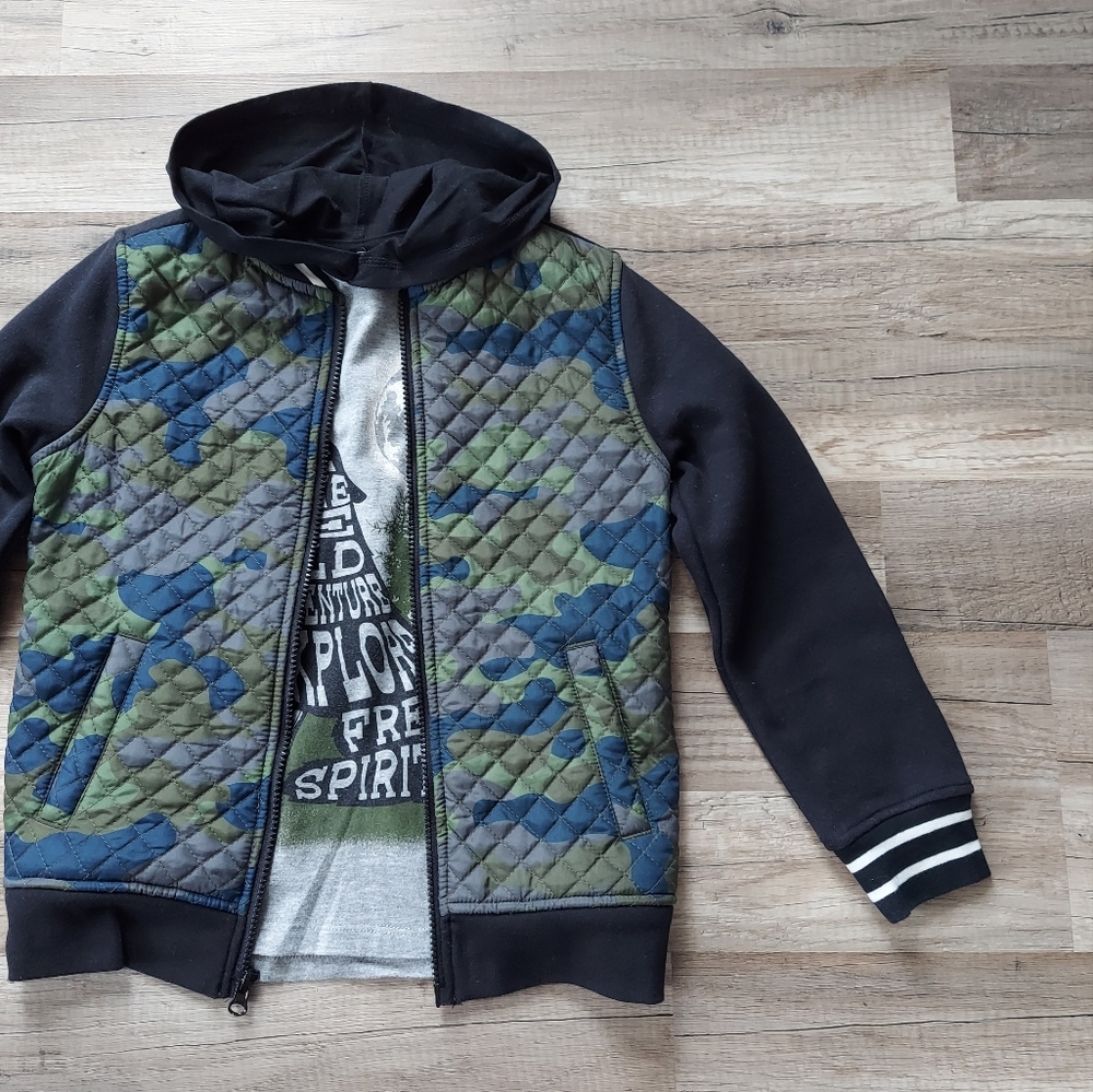 Kids Wonder Nation Camo Jacket and Wolf Tee Matching Set Size 6 / 7